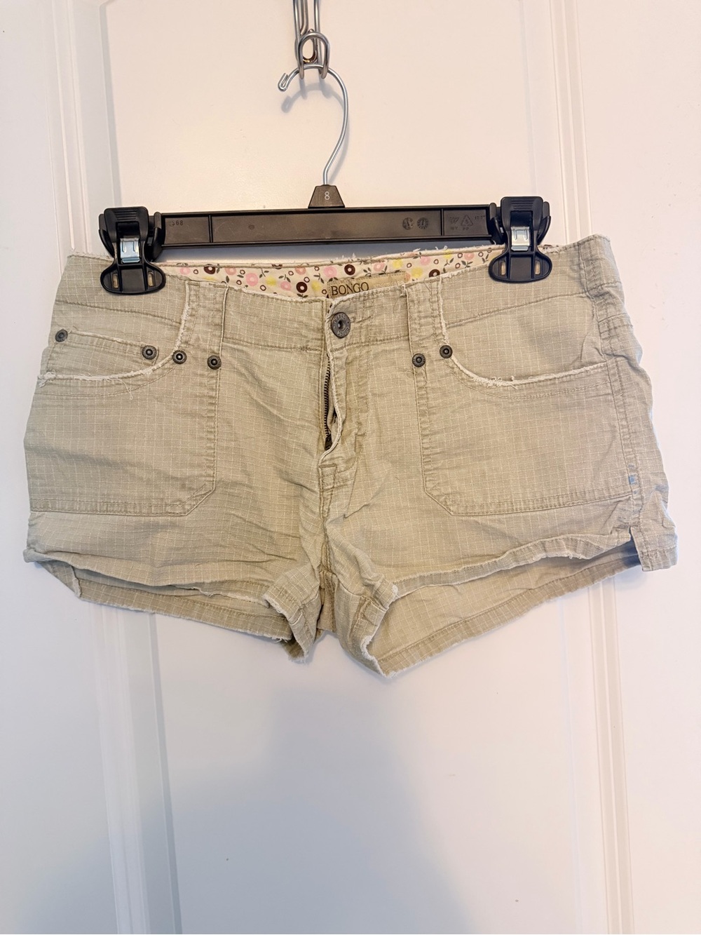 BONGO Women's Light Tan Casual Jean Shorts